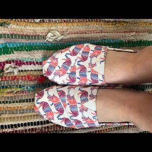 Toms colorful rhino pattern